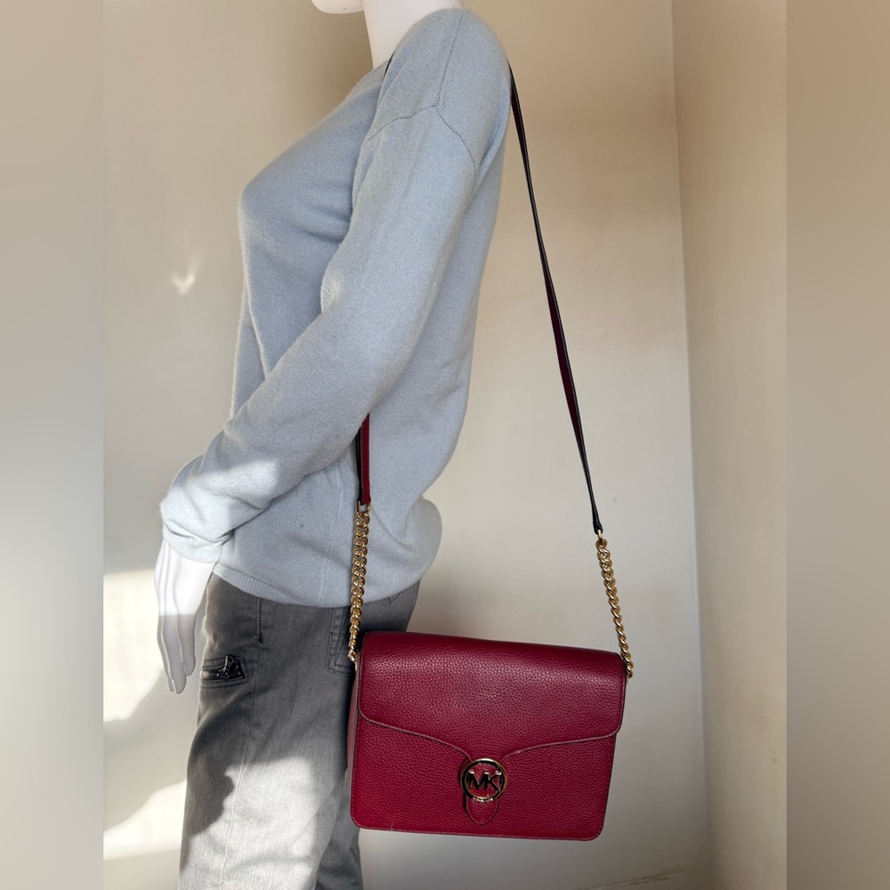 Michael Kors Crossbody Adjustable Gold Chain
